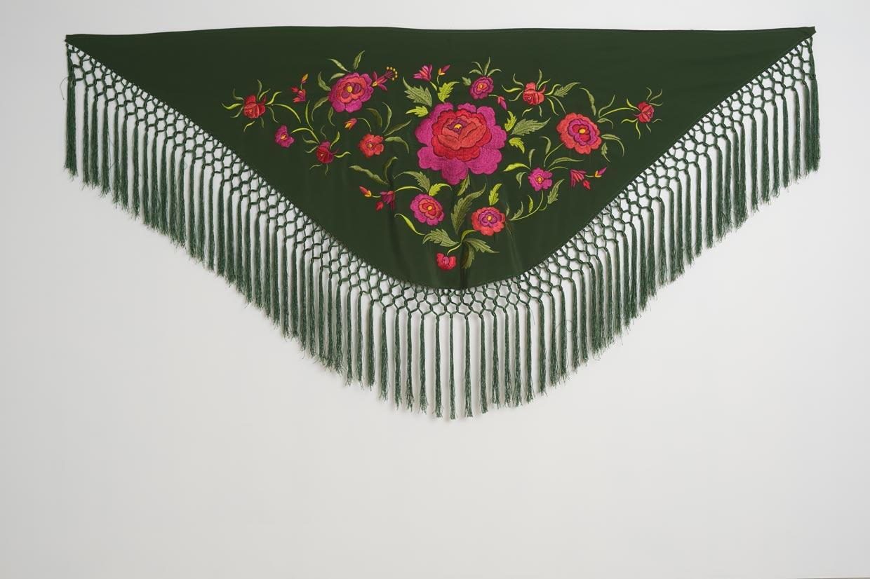 MANTON BORDADO ARTEMISA MUJER VERDE PASTO