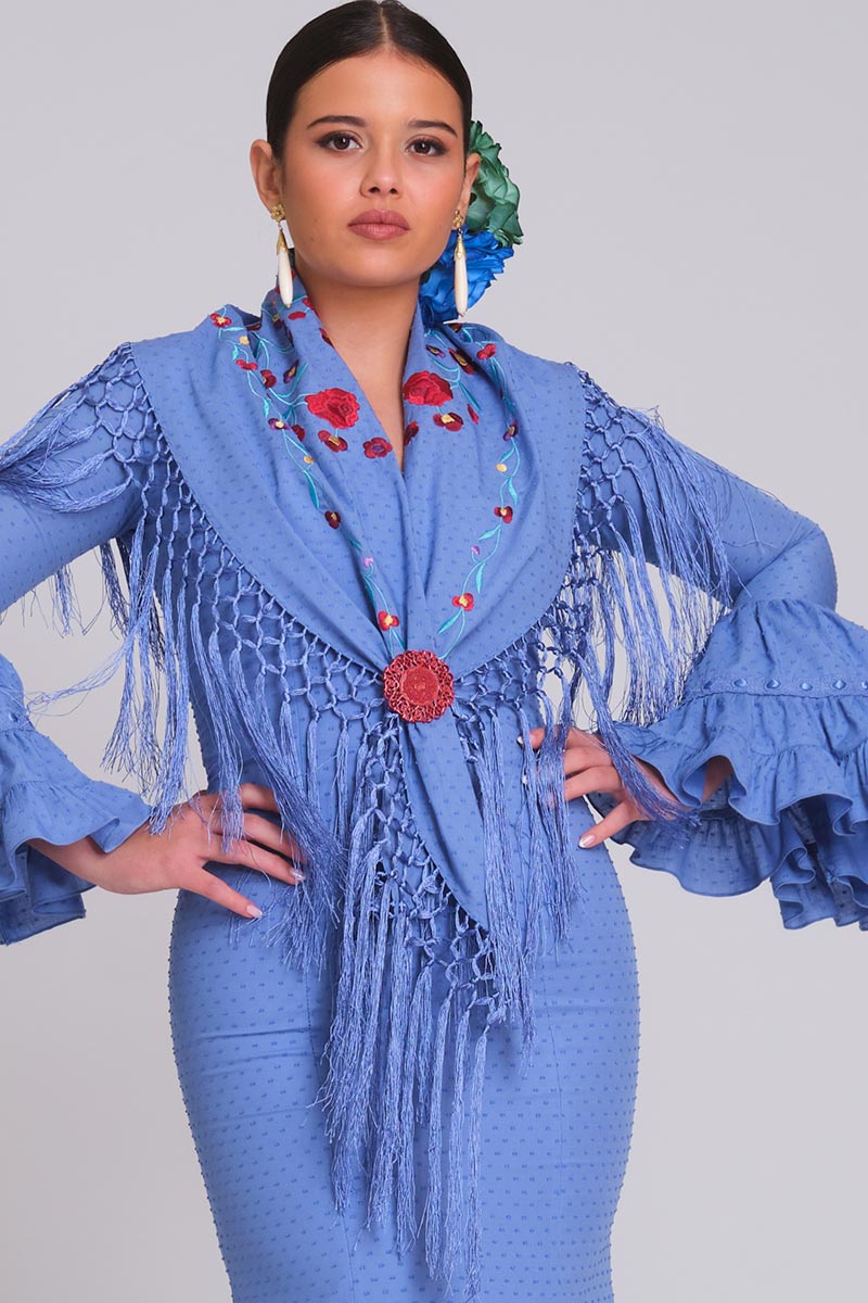 MANTON BORDADO CLAVELLINA MUJER PLUMETY CELESTE