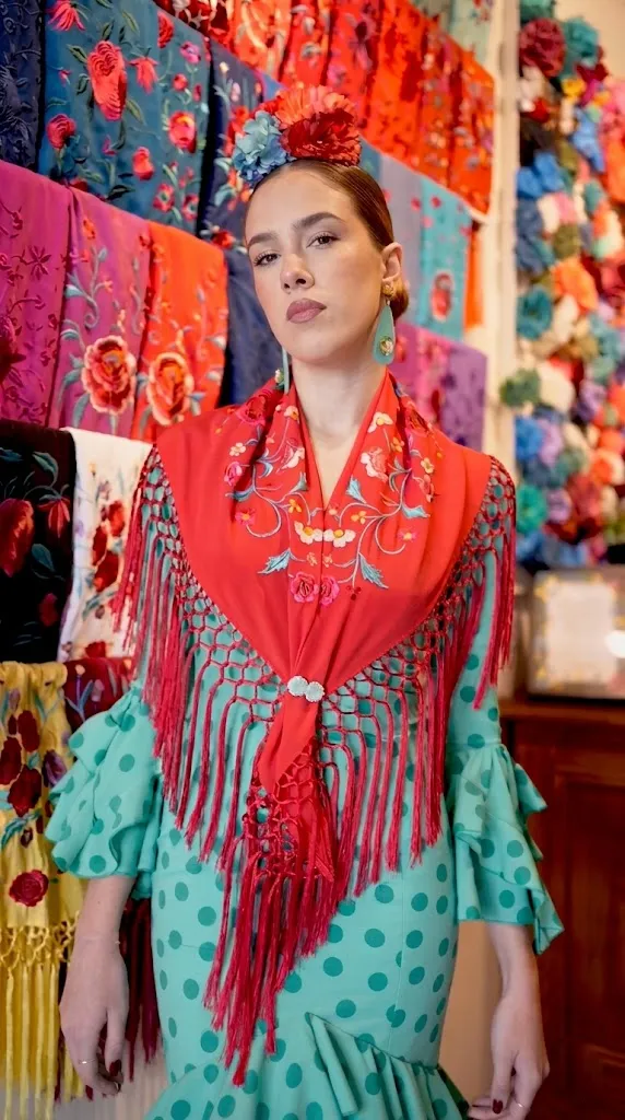 joven micaelavilla coleccion